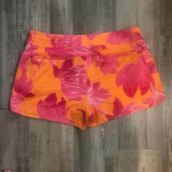 Athleta size 14 Hudson floral board shorts - Picture 6 of 16